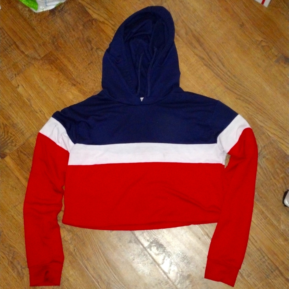Crop Pull Over